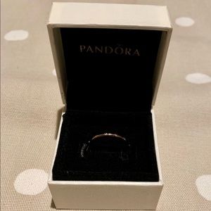 NWOT Pandora Rose Gold Ring